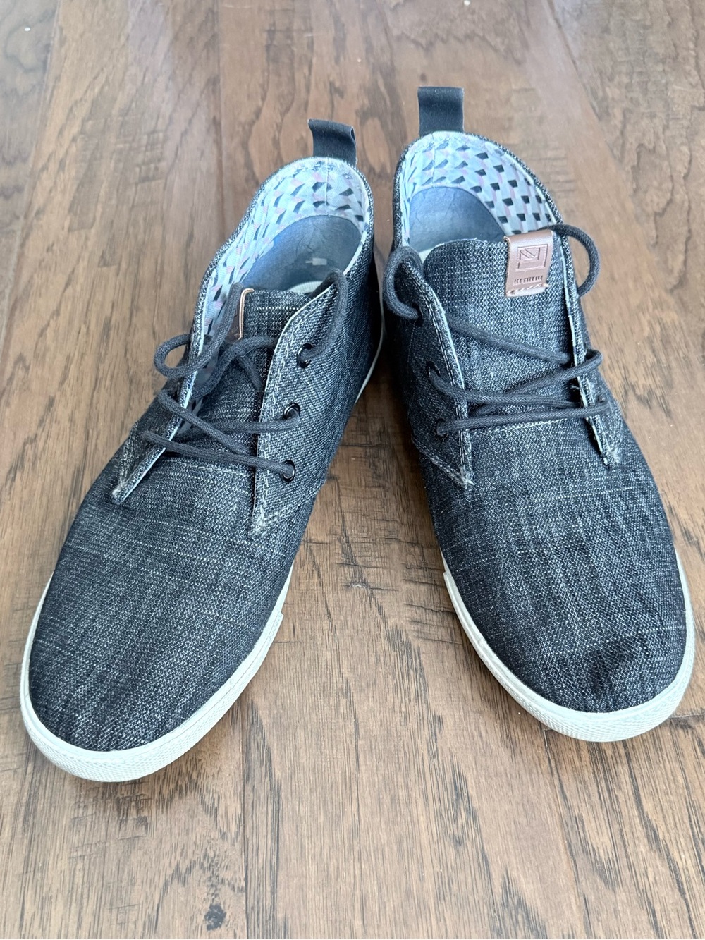 Ben Sherman Bradford Chukka boots